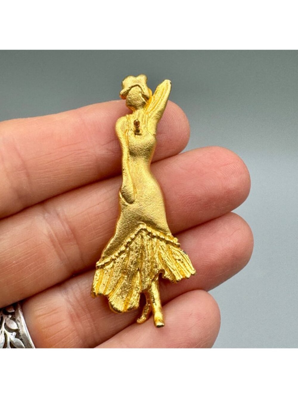 Vintage Saloon Dancer Pin Back Gold Tone Figural Gibson Girl Burlesque 2" - Picture 3 of 11